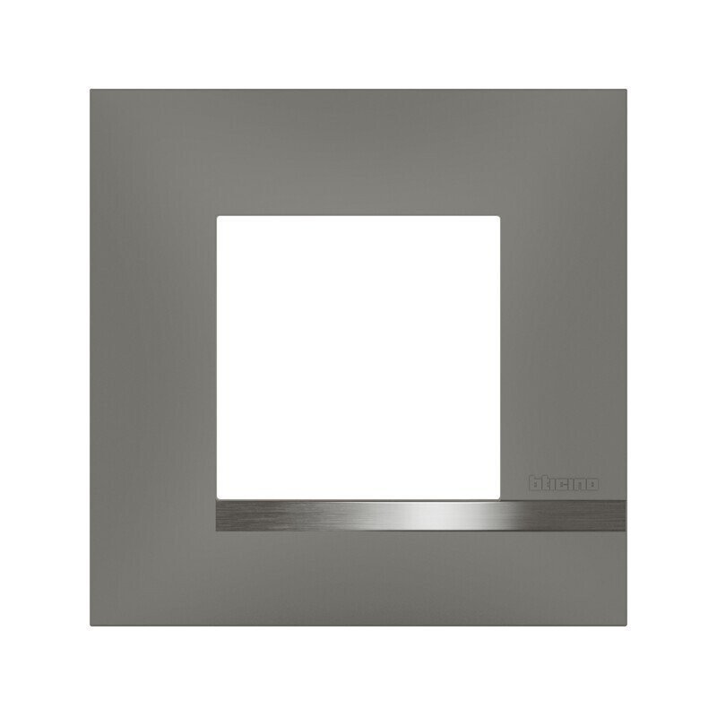 686035_2